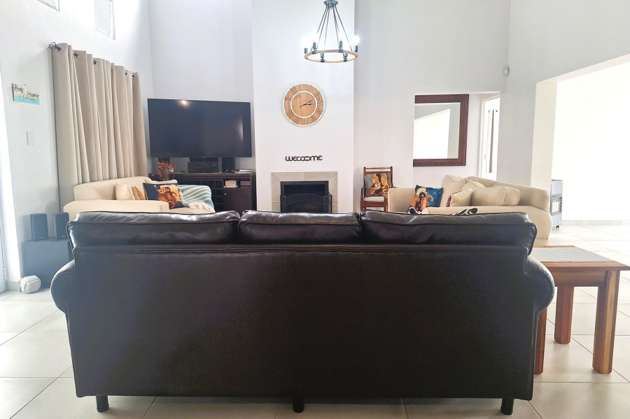 3 Bedroom Property for Sale in Lampiesbaai Western Cape